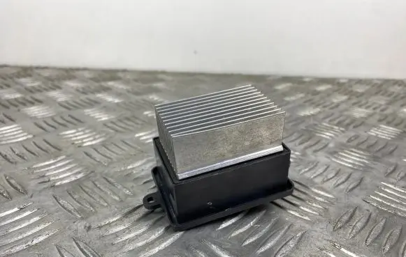 Jeep Compass Heater blower motor/fan resistor A40302400