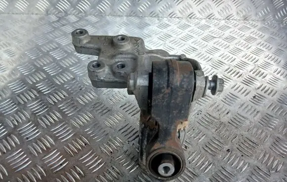 Peugeot 508 Engine mount bracket 9675026780