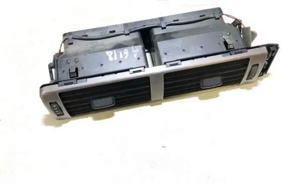 Audi A6 S6 C5 4B Dash center air vent grill 4b1820951