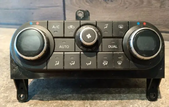 Nissan Qashqai+2 Climate control unit 27500BR46D C2214