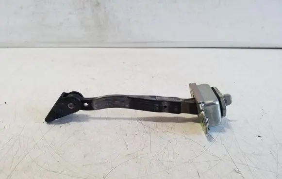 Nissan Leaf I (ZE0) Rear door check strap stopper 
