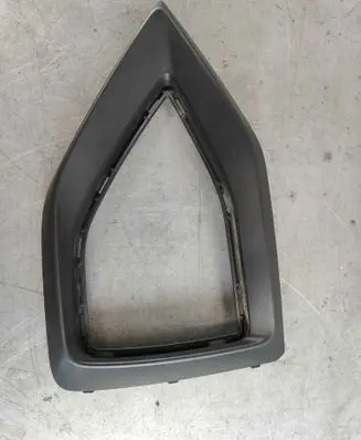 Audi Q2 - Front bumper splitter molding 81a853054c4w3