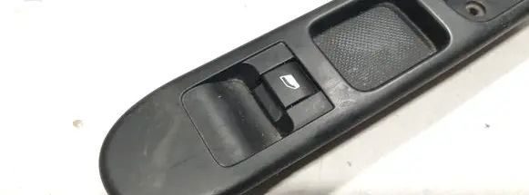 Peugeot 307 Electric window control switch 96351625XT
