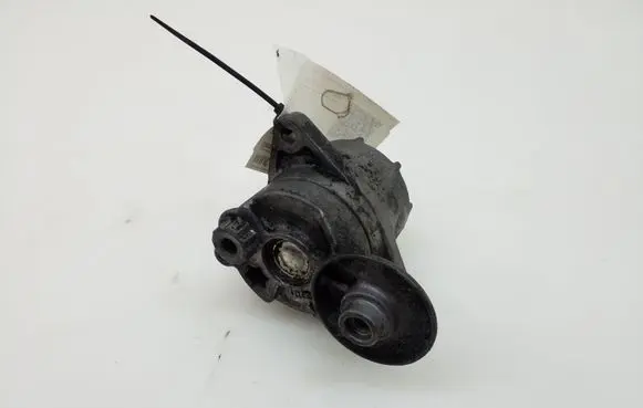 Mercedes-Benz C W203 Timing belt/chain tensioner A6112000570