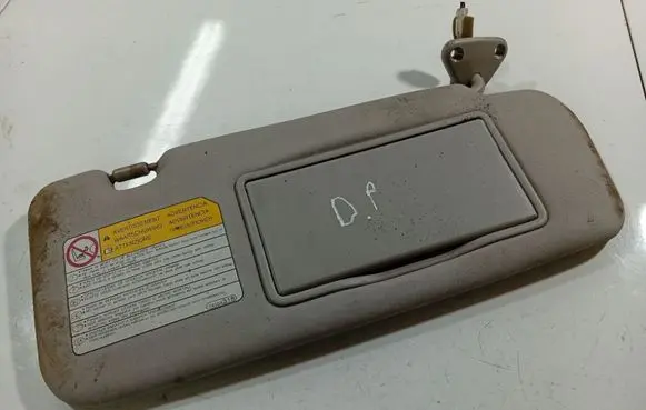 Mitsubishi Grandis Sun visor 