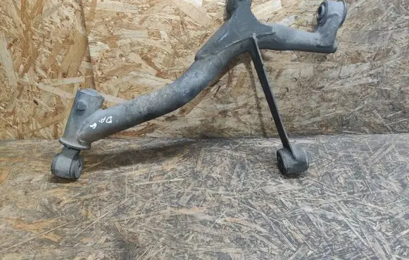 Porsche 928 Rear upper control arm/wishbone