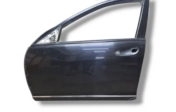 Mercedes-Benz S W221 Front door 