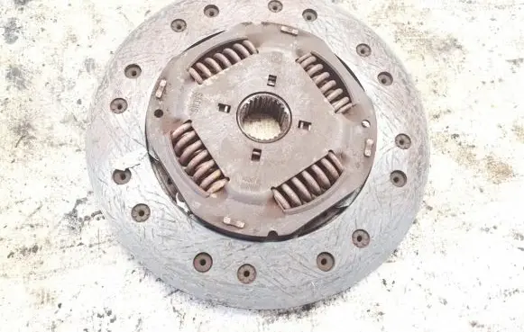 Mercedes-Benz E W210 Clutch pressure plate 