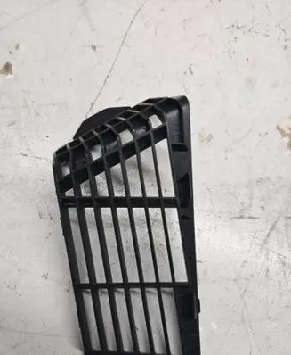 Volkswagen Tiguan Allspace Quarter panel pressure vent 5NN867748
