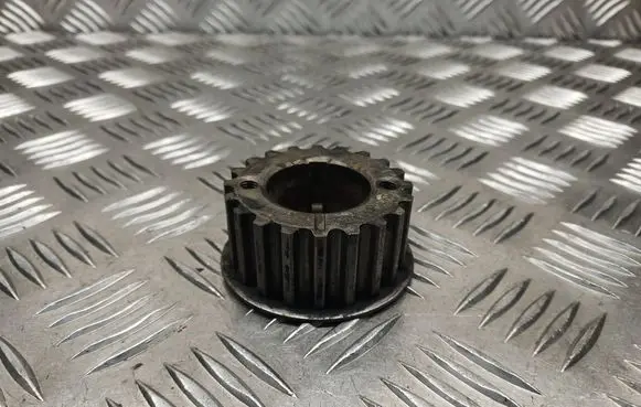 Renault Laguna II Crankshaft gear 108330 100776