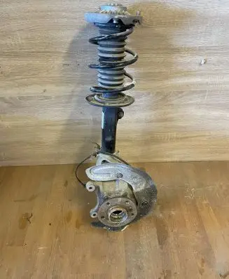 BMW 1 F40 Front wheel hub spindle knuckle 6876645 6877059 689261701