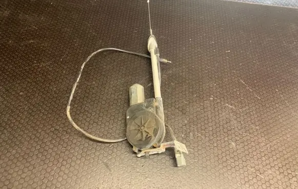 KIA Sorento Radio antenna 962203E001
