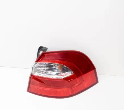 KIA Rio Rear/tail lights 924021W2