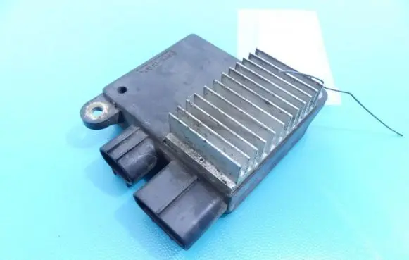 Lexus RX 330 - 350 - 400H Central body control module 89257-26020 IMPRK1139034