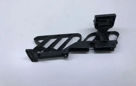Volkswagen Golf VIII Radiator support slam panel bracket 5H0805706 5H0805593