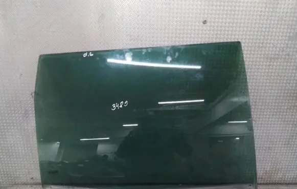 Nissan Terrano Rear door window glass
