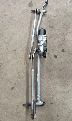 Mini Cooper Countryman F60 Front wiper linkage and motor 185582 738075009