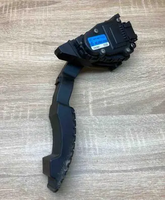 Renault Laguna II Accelerator throttle pedal 8200003392 6PV008119