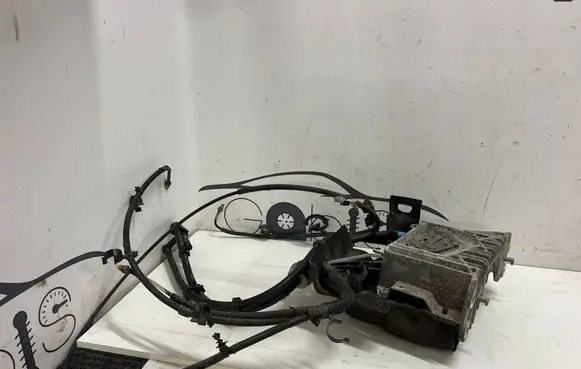Dodge RAM Air suspension compressor/pump 68496113AC