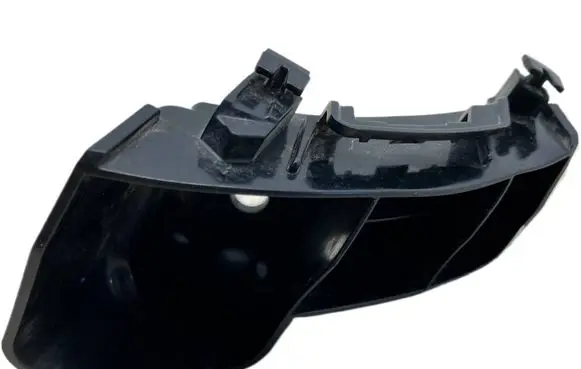 Rear bumper mounting bracket