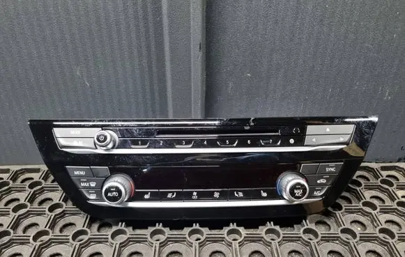 BMW X4 G02 Climate control unit 7951985