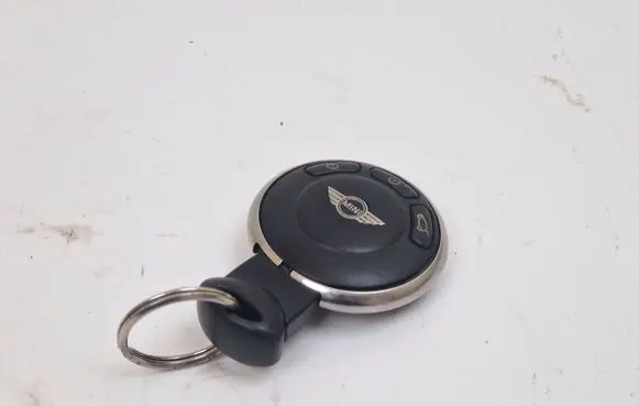 Mini Cooper Countryman R60 Ignition key/card 