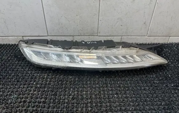 Citroen C4 II Picasso LED Daytime headlight 9676036480 89209021