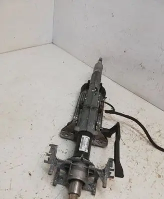 BMW 3 E90 E91 Steering wheel axle 32306772019 05B10111027K