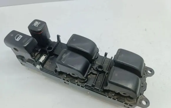 Toyota Avensis Verso Electric window control switch 8404044030 514775