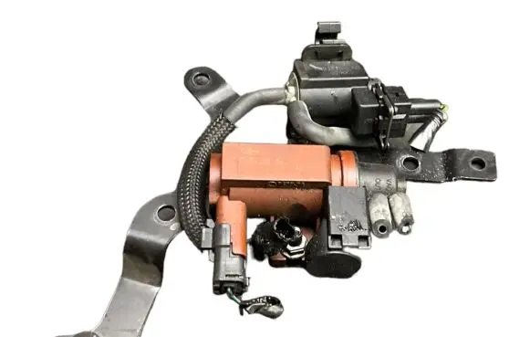 Peugeot 407 Turbo solenoid valve 6G9Q9E882CA 70400600