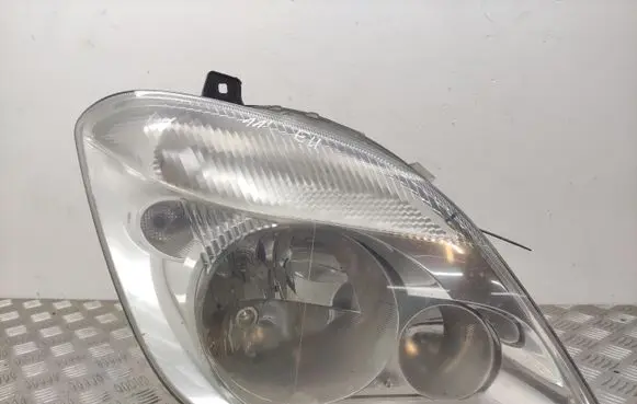 Mercedes-Benz Sprinter W906 Headlight/headlamp