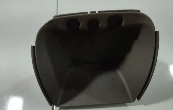 Glove box