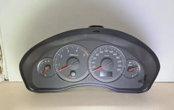 Subaru Outback Speedometer (instrument cluster) 85002AG170 85002AG17 0702911129275