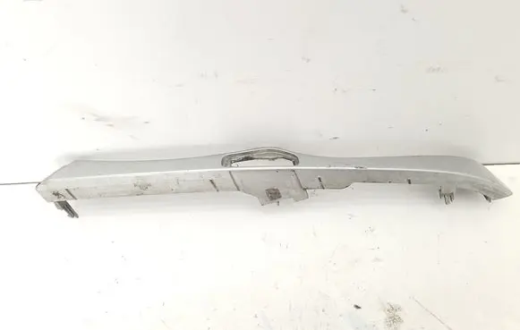 Under headlight/headlamp trim