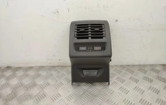 Volkswagen Golf VIII Rear air vent grill 5H0864298A 2G6035954 5H0819203