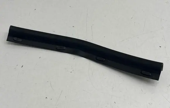 Volkswagen Tiguan Allspace Engine compartment rubber 5NA823709