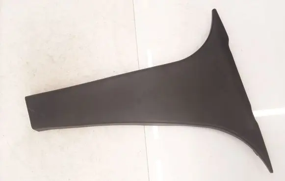 (B) pillar trim (bottom)