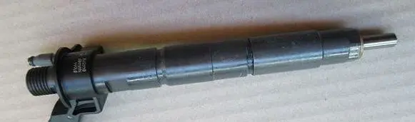 BMW 2 F22 F23 Fuel injector 0445118037T