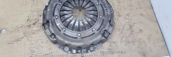 Renault Trafic II (X83) Pressure plate 8200828444