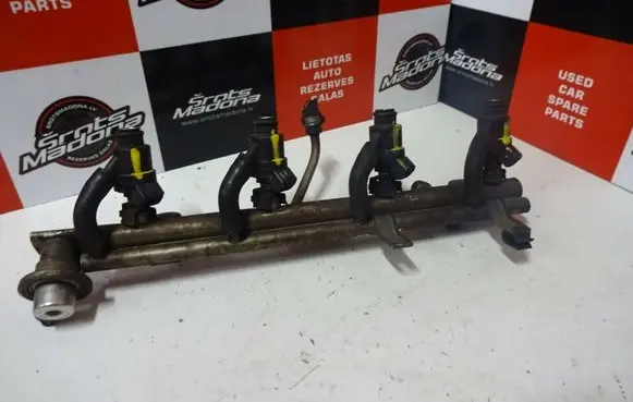 BMW 3 E46 Fuel main line pipe 1435910
