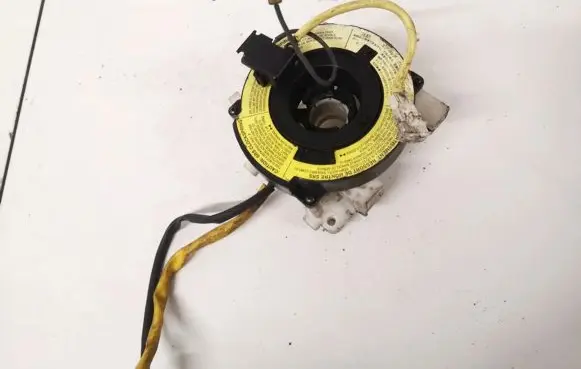 Mitsubishi Carisma Airbag slip ring squib (SRS ring) mb953700