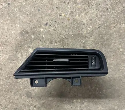 BMW 5 F10 F11 Dashboard side air vent grill/cover trim 9166890