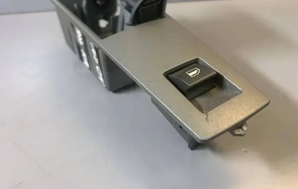 BMW 7 E65 E66 Electric window control switch 8379597