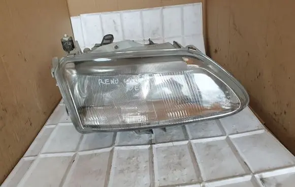 Renault Laguna I Headlight/headlamp 203263