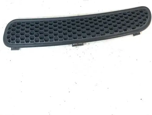 Mini One - Cooper R50 - 53 Wiper trim 7122505