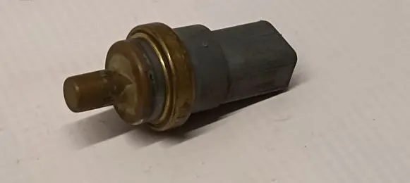 Audi A6 S6 C6 4F Coolant temperature sensor 06A919501A