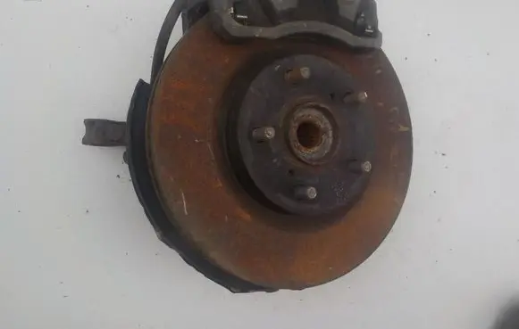 Toyota Auris E180 Stub axle 9u7777788