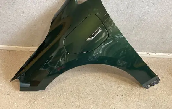 BMW 2 Active Tourer U06 Fender 