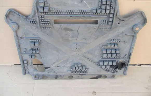 Audi A4 S4 B8 8K Engine splash shield/under tray