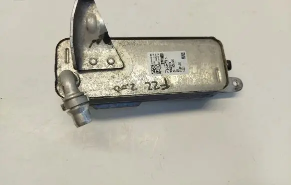 Engine oil radiator